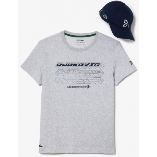 CAMISETA LACOSTE NOVAK DJOKOVIC + BONÉ - CINZA/MARINHO